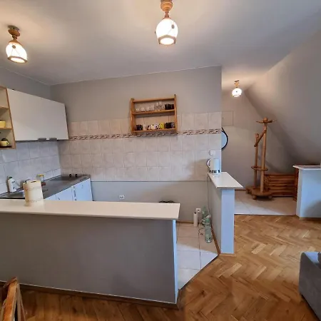 아파트 Droga Na Bystre 9a